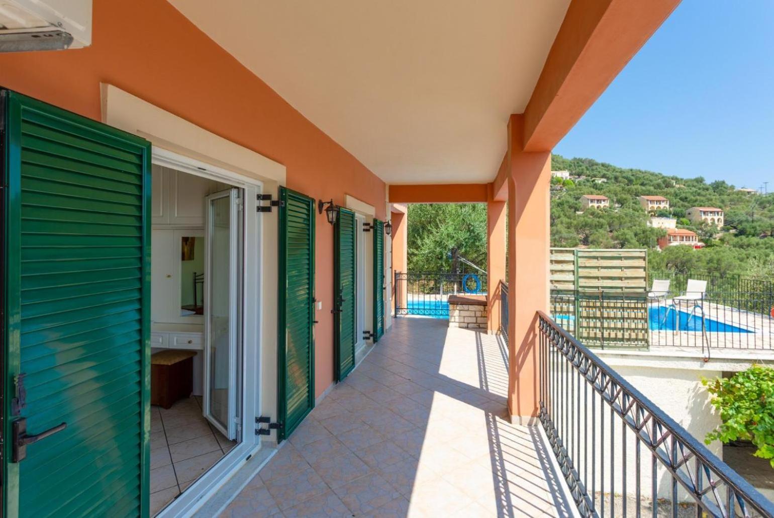 Vasillis Villa Nisaki  ภายนอก รูปภาพ
