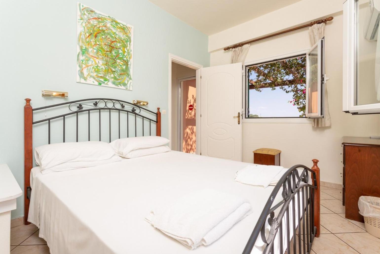 Vasillis Villa Nisaki  ภายนอก รูปภาพ