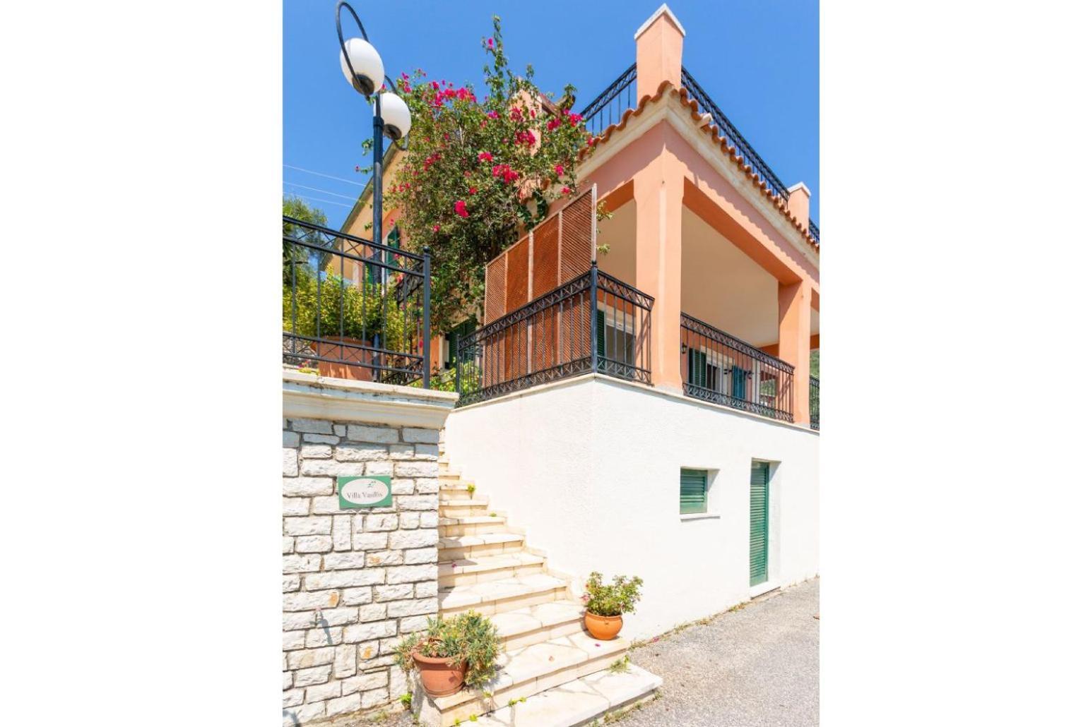 Vasillis Villa Nisaki  ภายนอก รูปภาพ